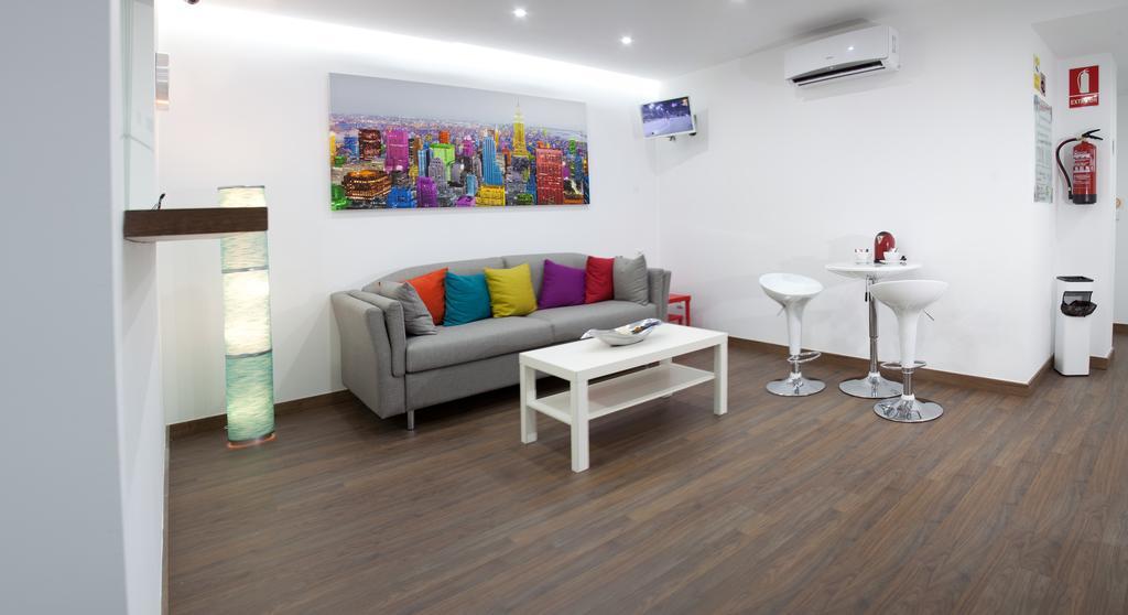 Color Suites Alicante Luaran gambar