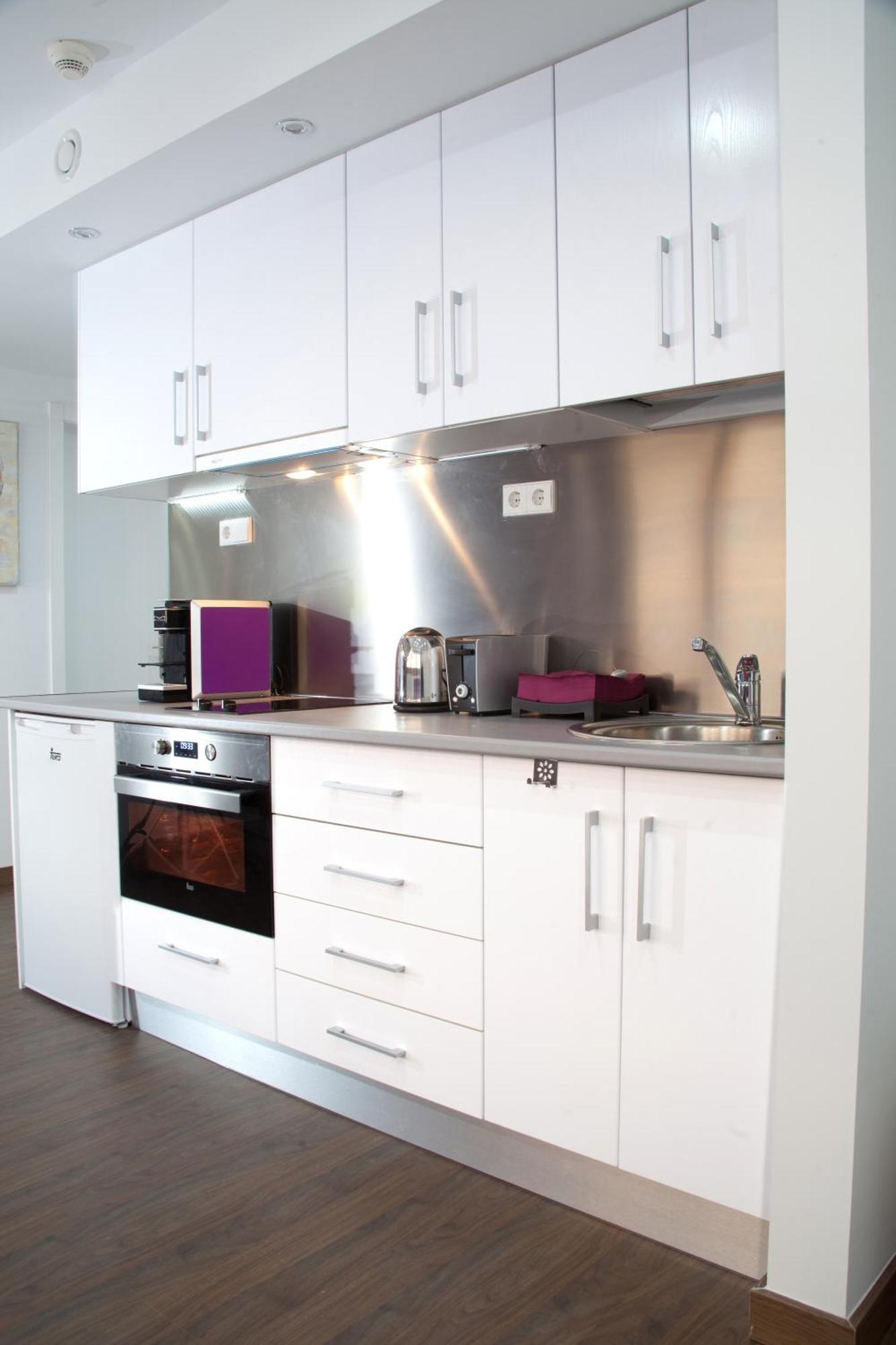 Color Suites Alicante Bilik gambar