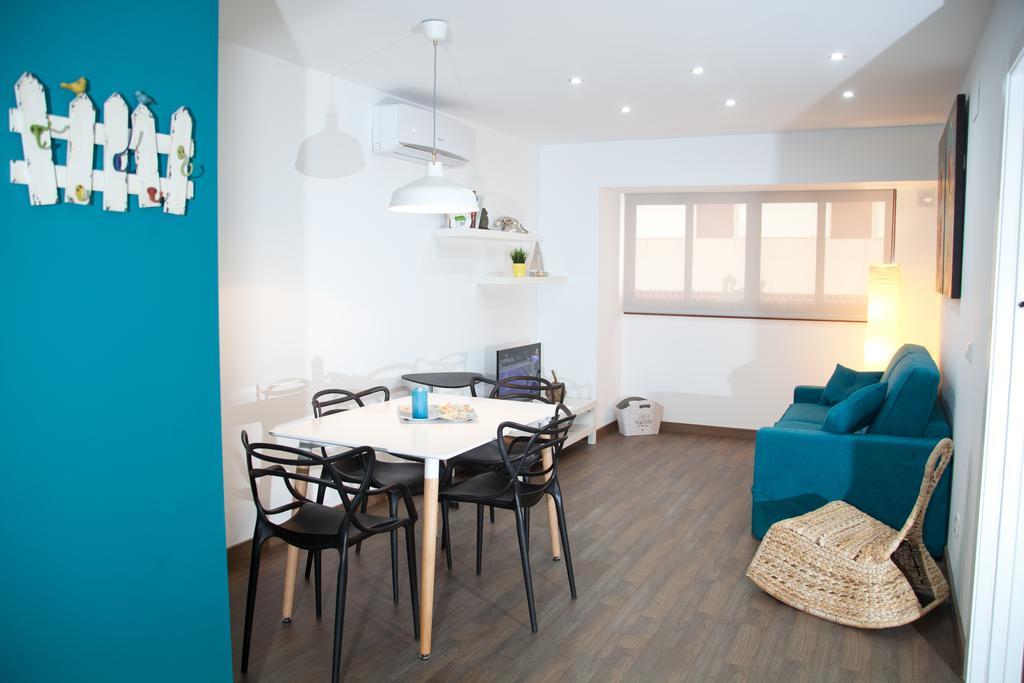 Color Suites Alicante Bilik gambar
