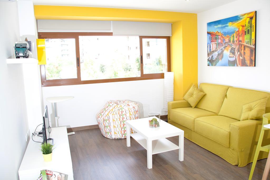 Color Suites Alicante Bilik gambar