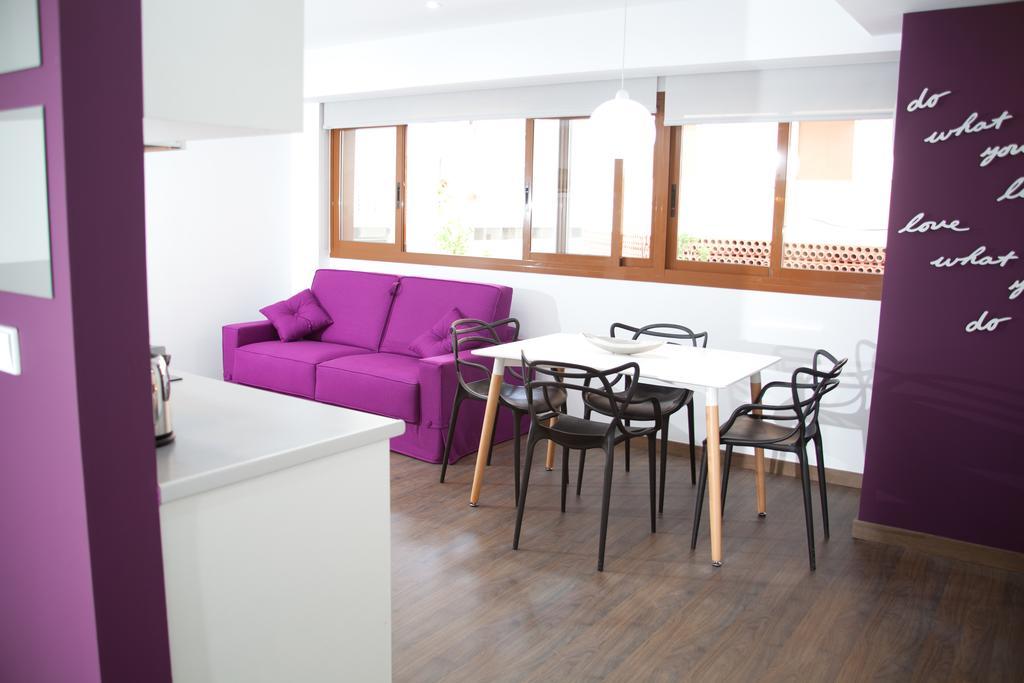 Color Suites Alicante Bilik gambar