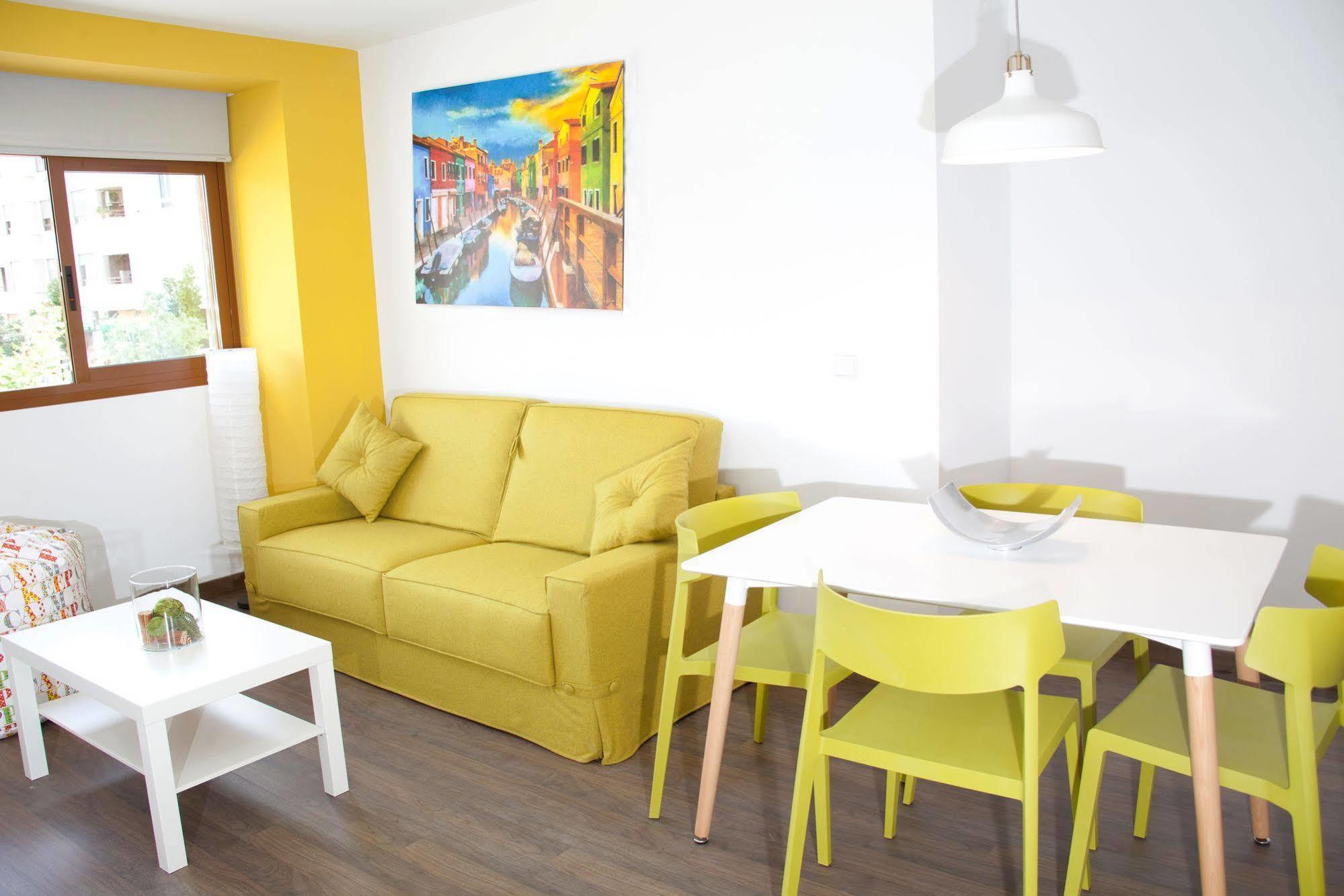 Color Suites Alicante Luaran gambar