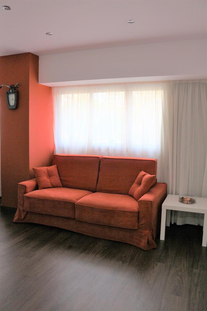 Color Suites Alicante Luaran gambar